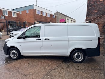 Used Mercedes-Benz Vito 2021 for sale - 79677665: Photo