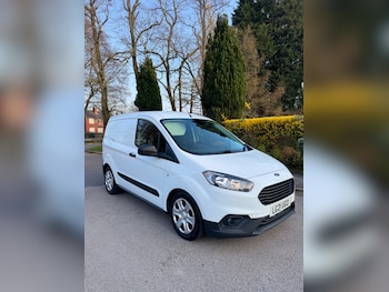 Used Ford Transit Courier 2021 for sale - 77982002: Photo
