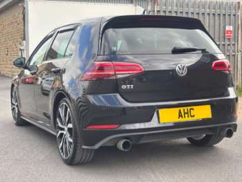 Used Volkswagen Golf 2017 for sale - 74643224: Photo