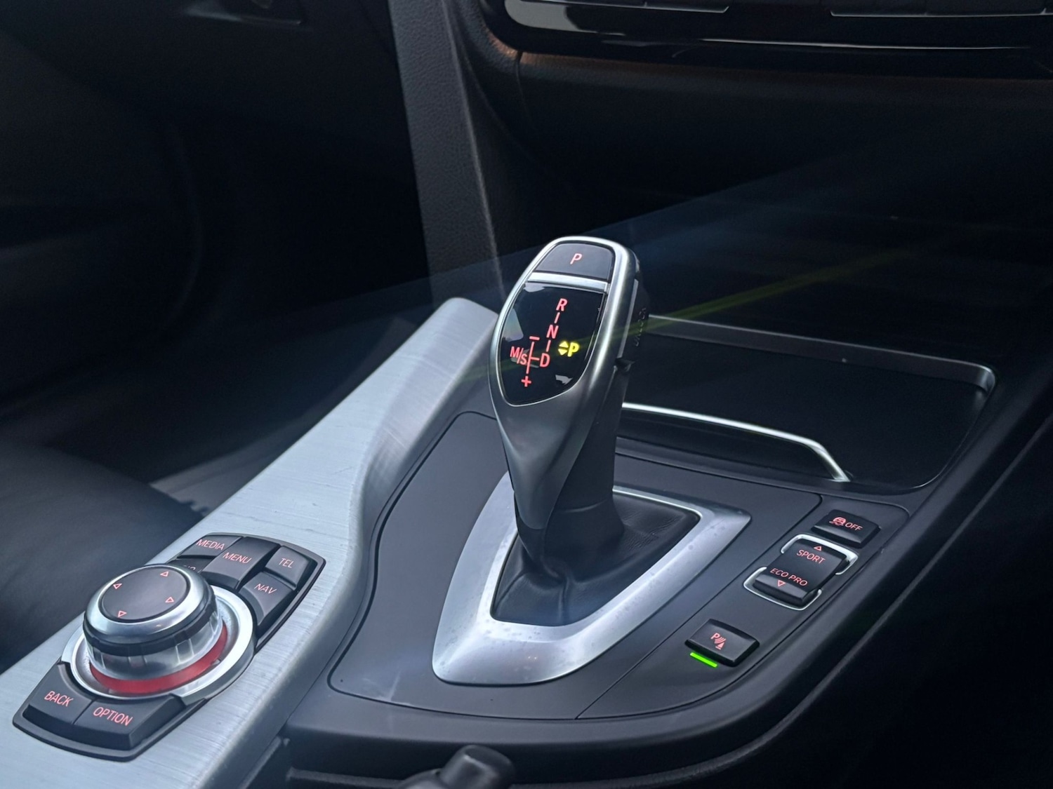 Used BMW 3 Series 2017 for sale - 75401334: Photo 9