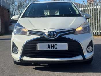 Used Toyota Yaris 2015 for sale - 74284868: Photo