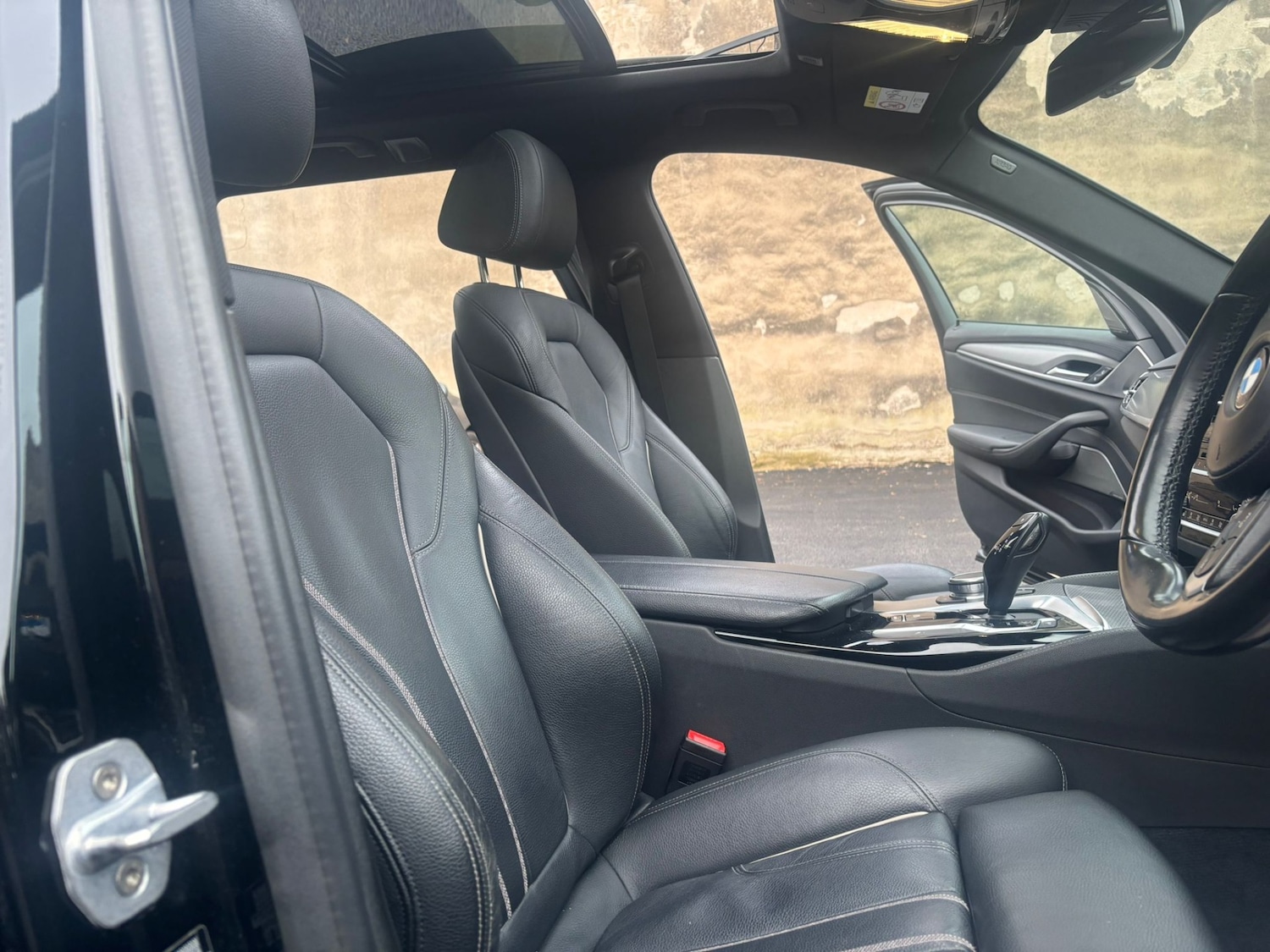 Used BMW 5 Series 2019 for sale - 76763261: Photo 32