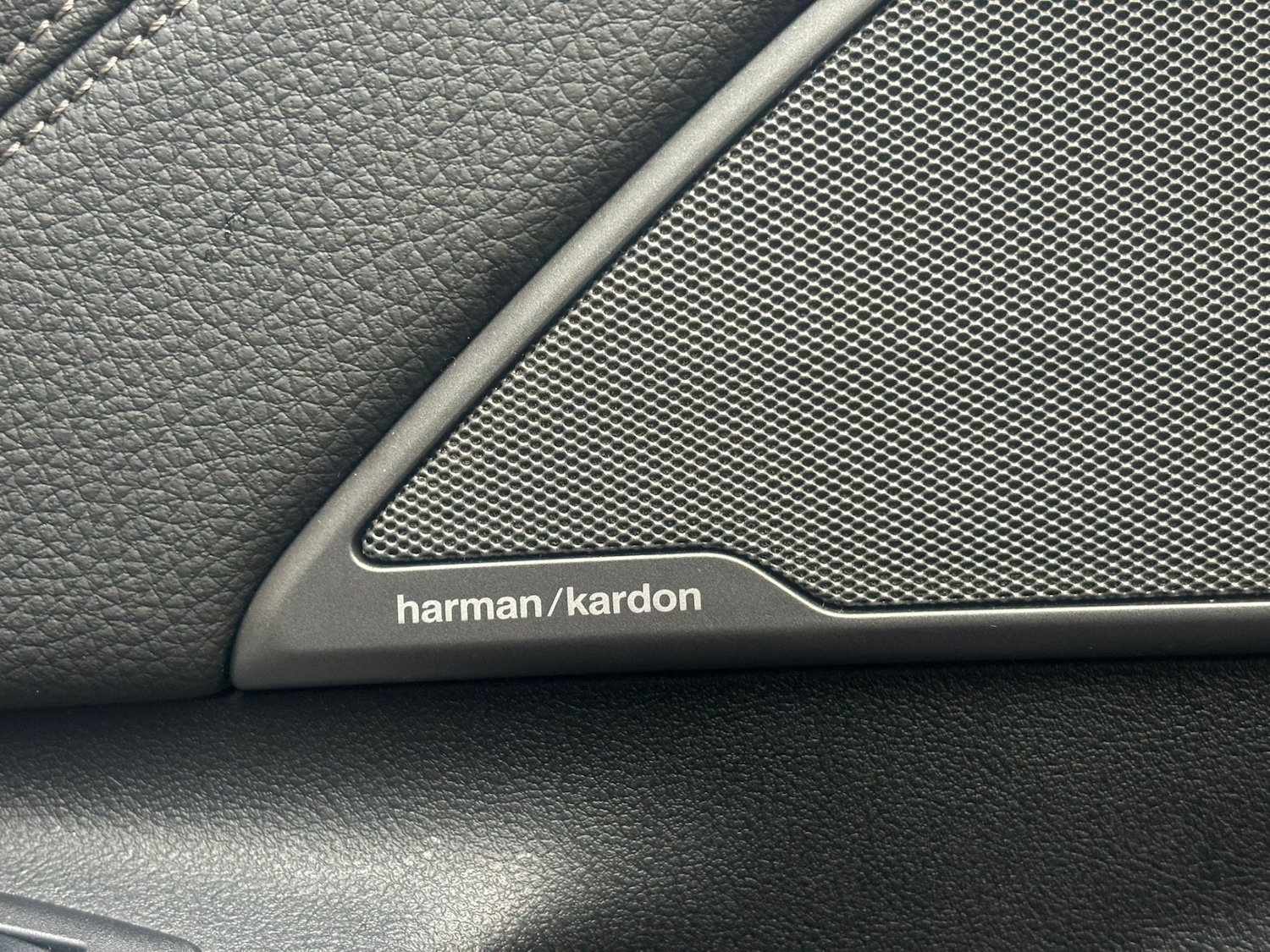 Used BMW 5 Series 2019 for sale - 76763261: Photo 38