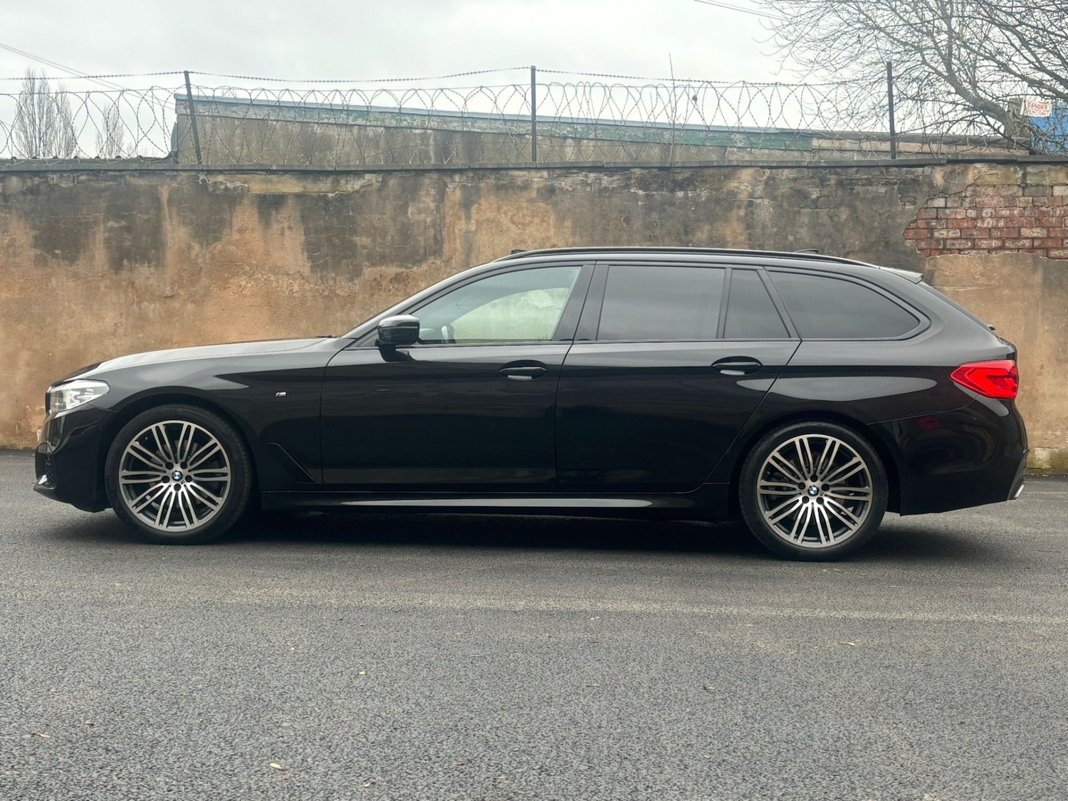 Used BMW 5 Series 2019 for sale - 76763261: Photo 46