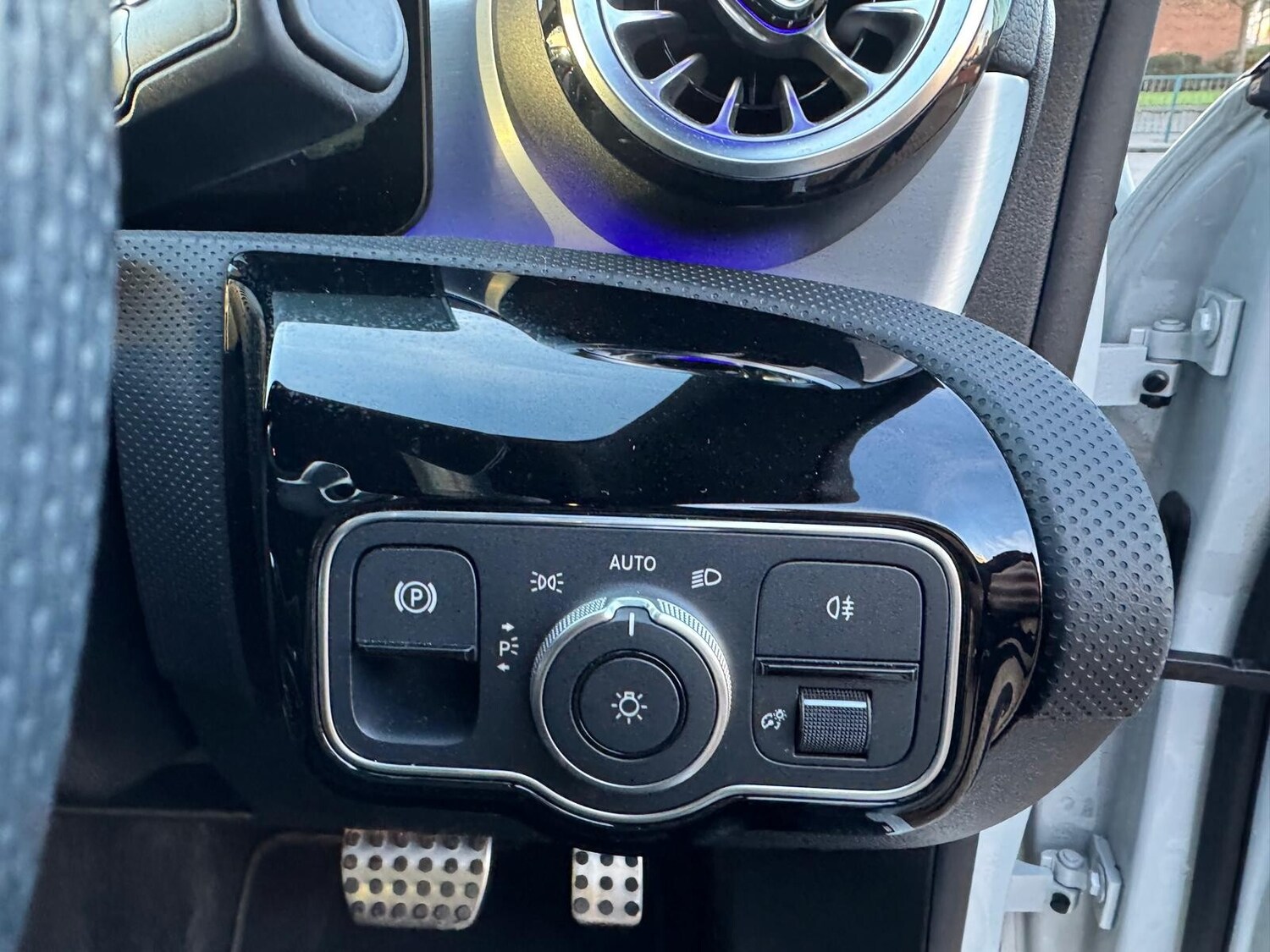 Used Mercedes-Benz CLA 2022 for sale - 76840665: Photo 21