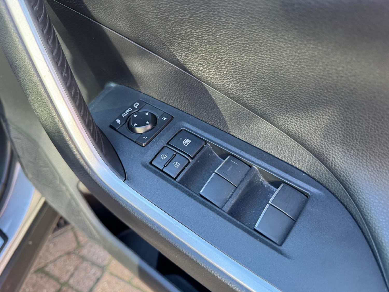 Used Toyota RAV4 2021 for sale - 77116057: Photo 21