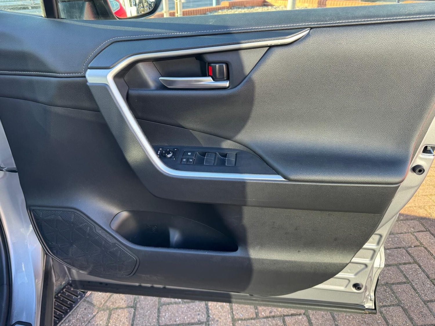 Used Toyota RAV4 2021 for sale - 77116057: Photo 22