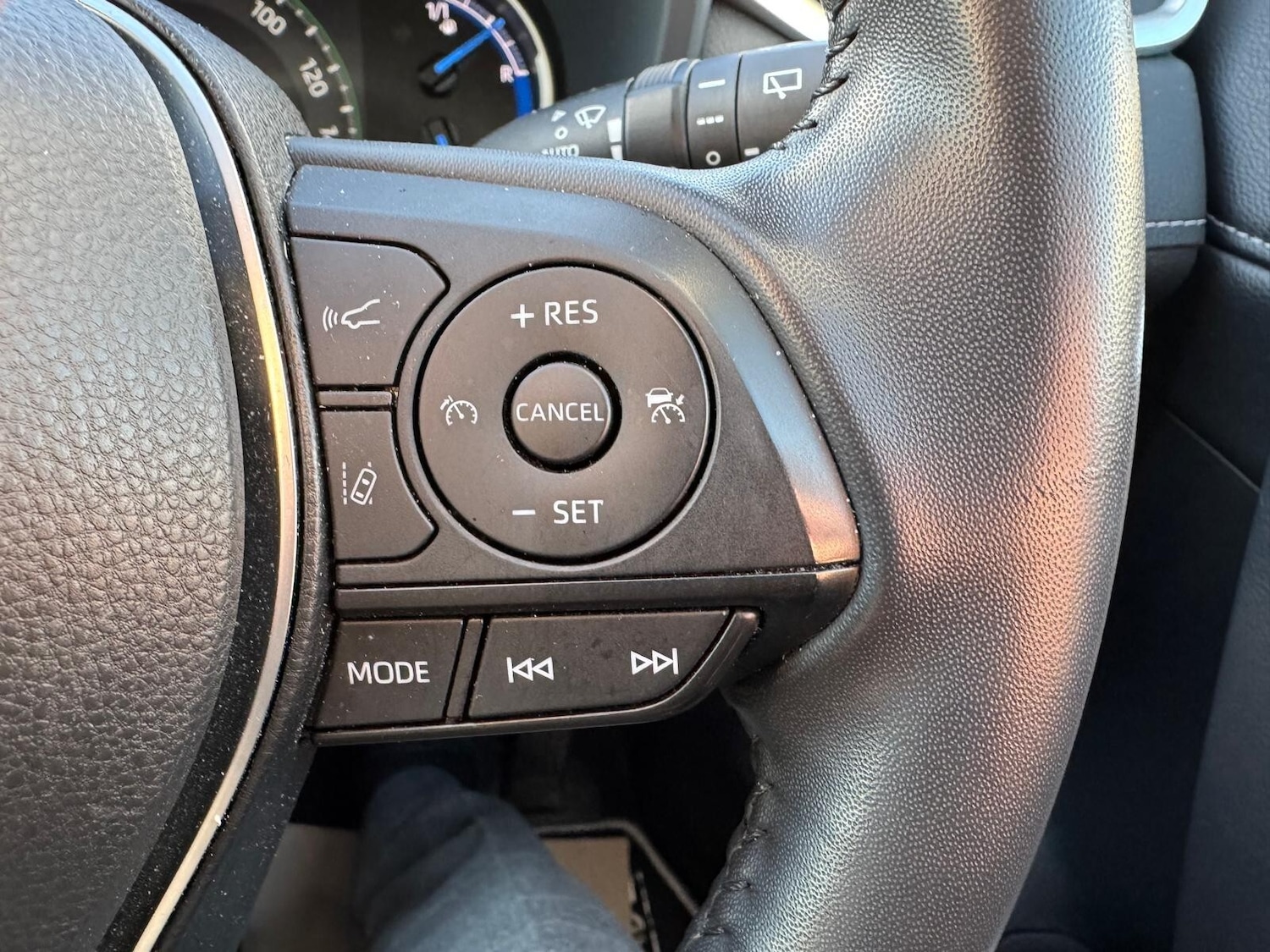 Used Toyota RAV4 2021 for sale - 77116057: Photo 31