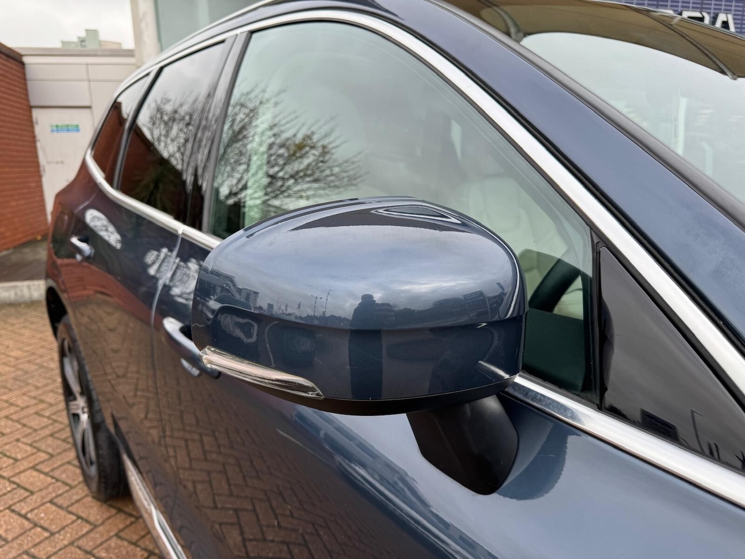 Used Volvo XC60 2017 for sale - 76874177: Photo 12