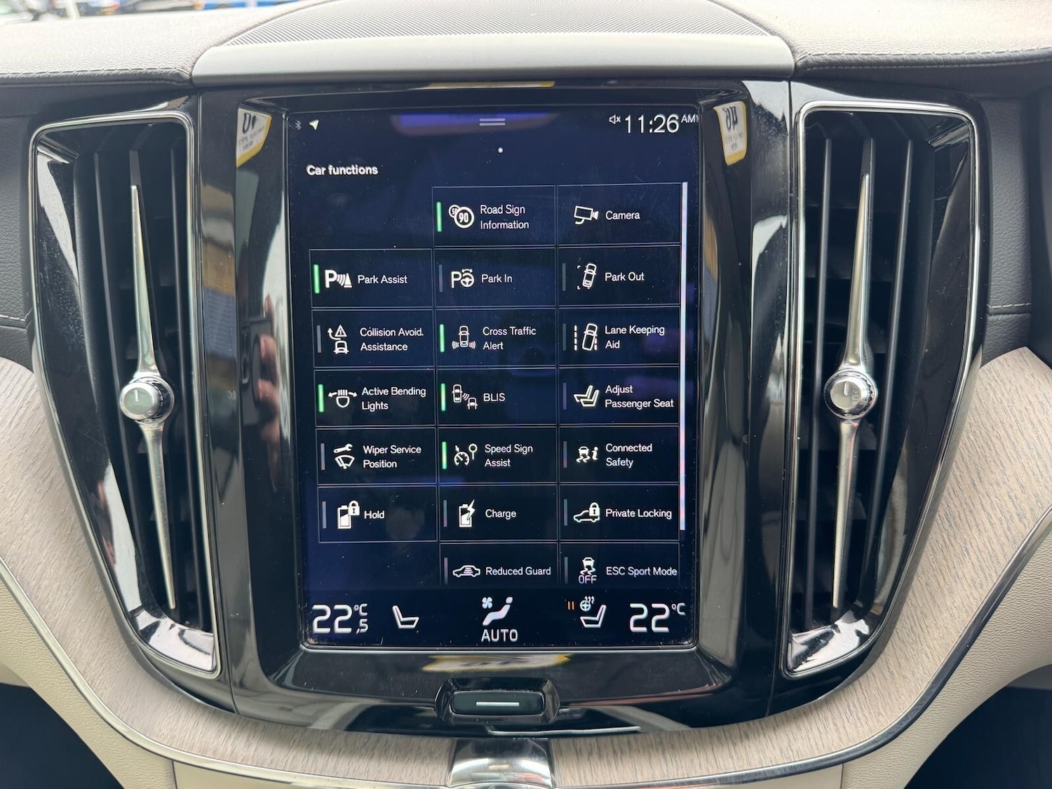 Used Volvo XC60 2017 for sale - 76874177: Photo 38