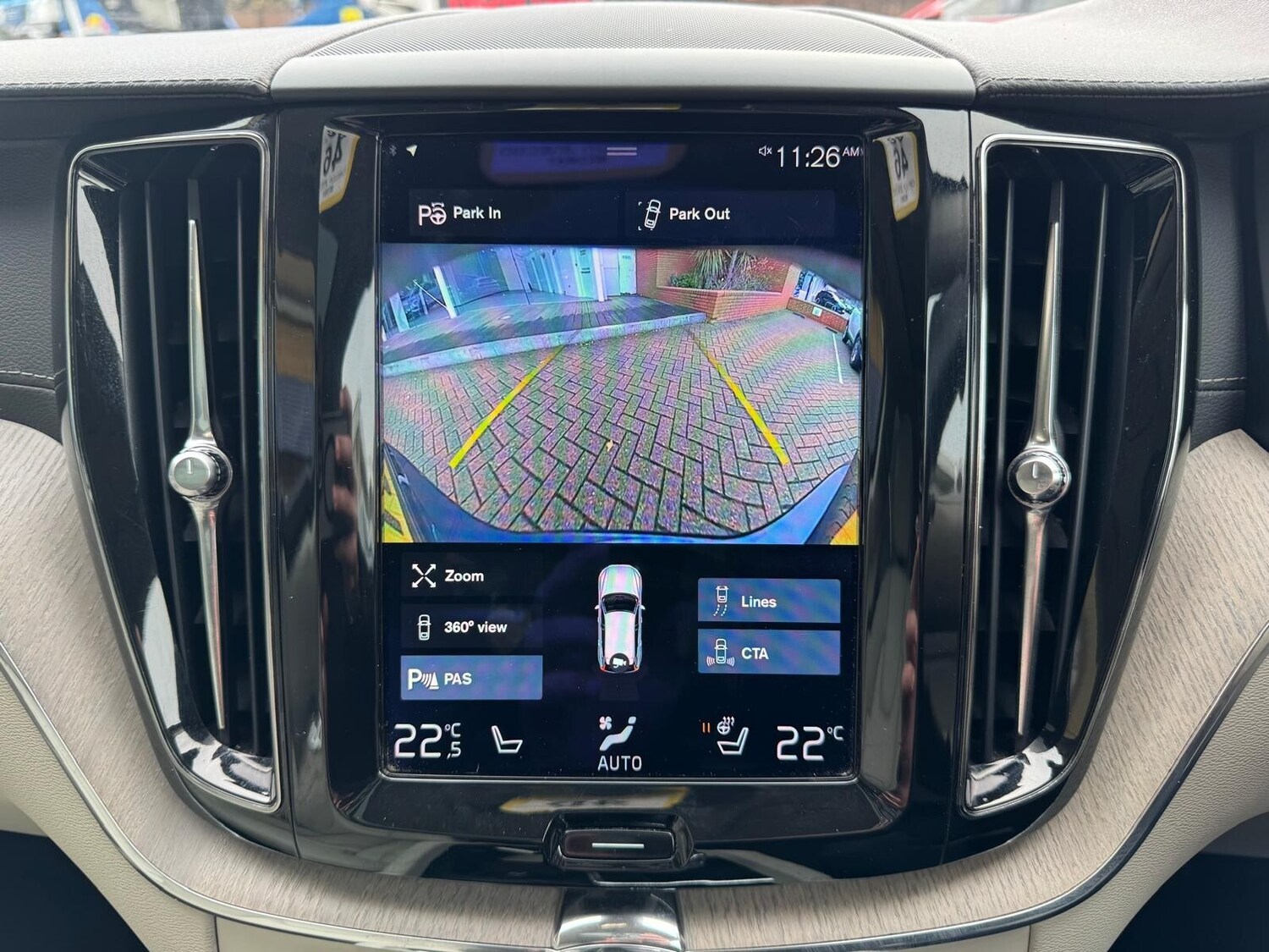 Used Volvo XC60 2017 for sale - 76874177: Photo 43