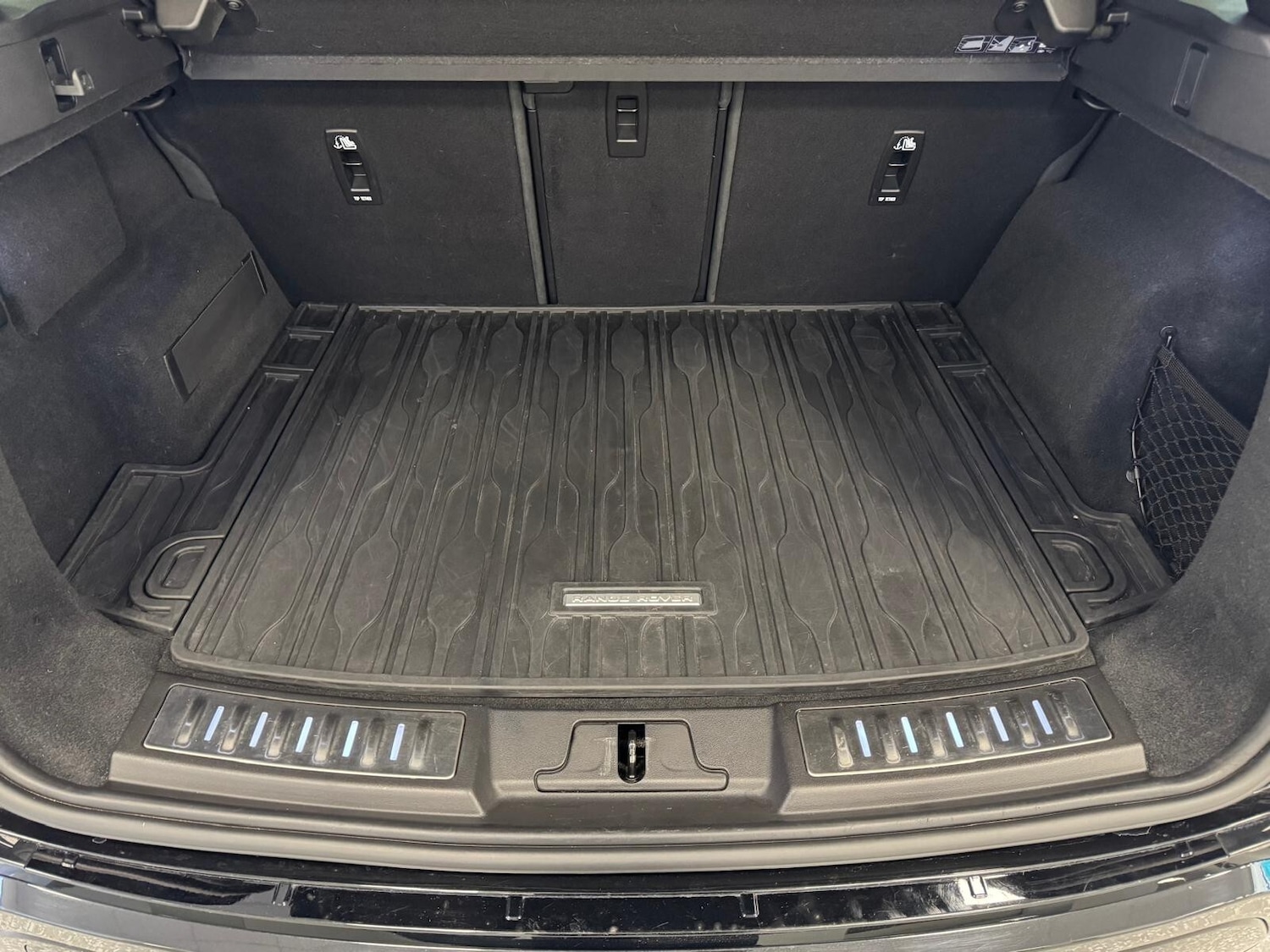 Used Land Rover Range Rover Evoque 2020 for sale - 77461790: Photo 6