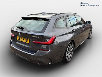 Used BMW 3 Series 2021 for sale - 77532044: Photo