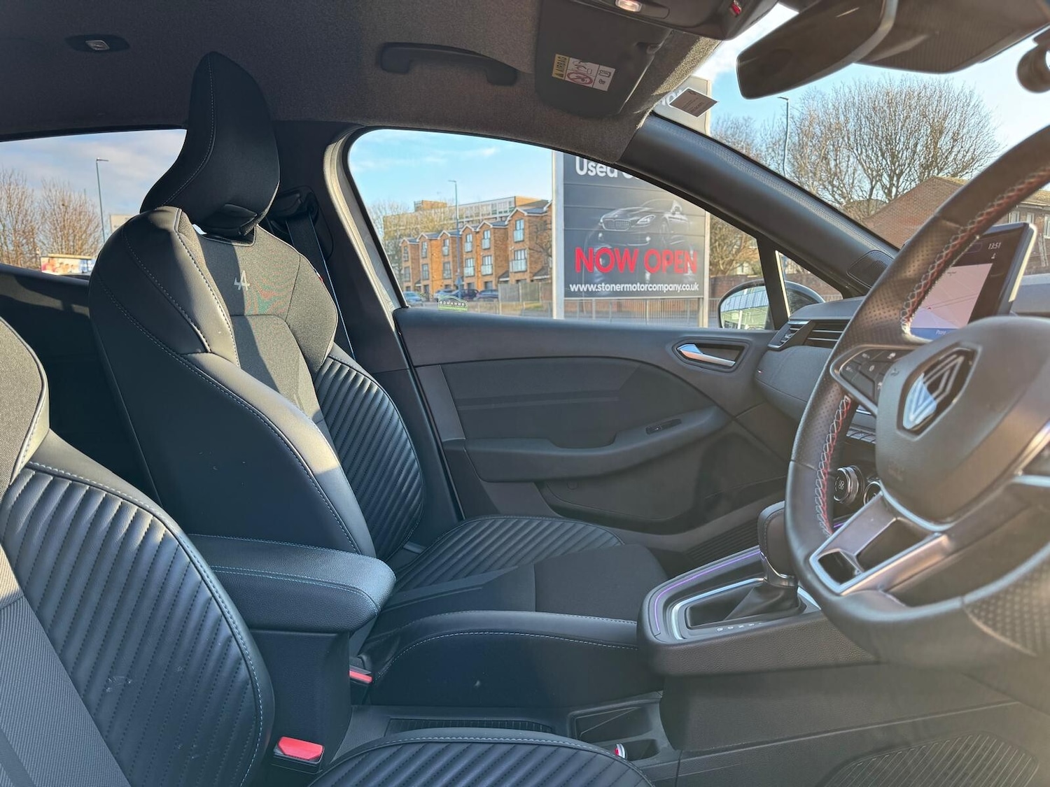 Used Renault Clio 2024 for sale - 77105911: Photo 16