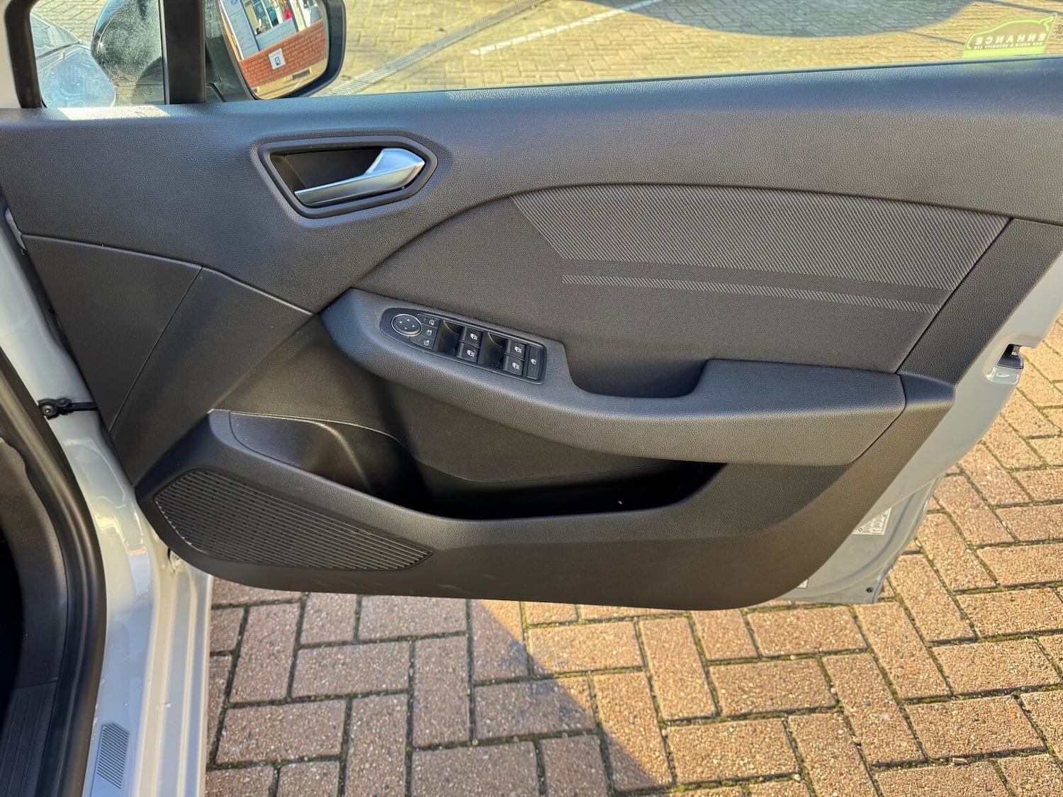 Used Renault Clio 2024 for sale - 77105911: Photo 21