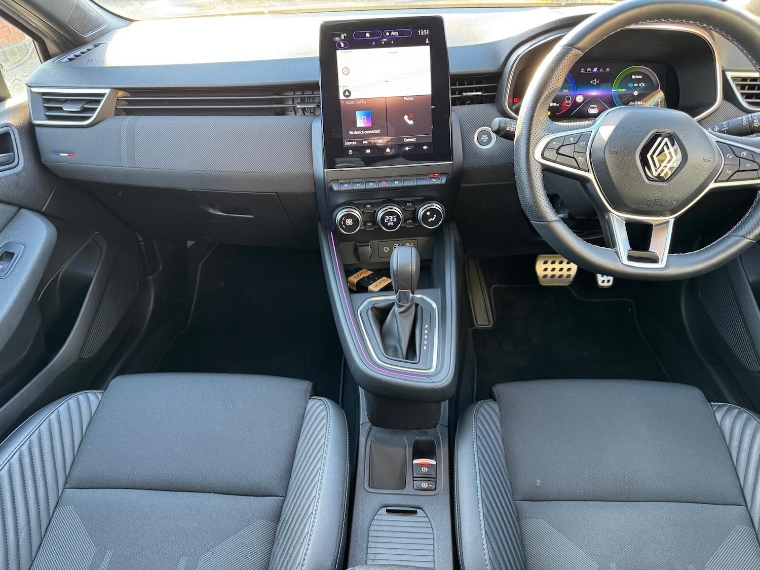 Used Renault Clio 2024 for sale - 77105911: Photo 23