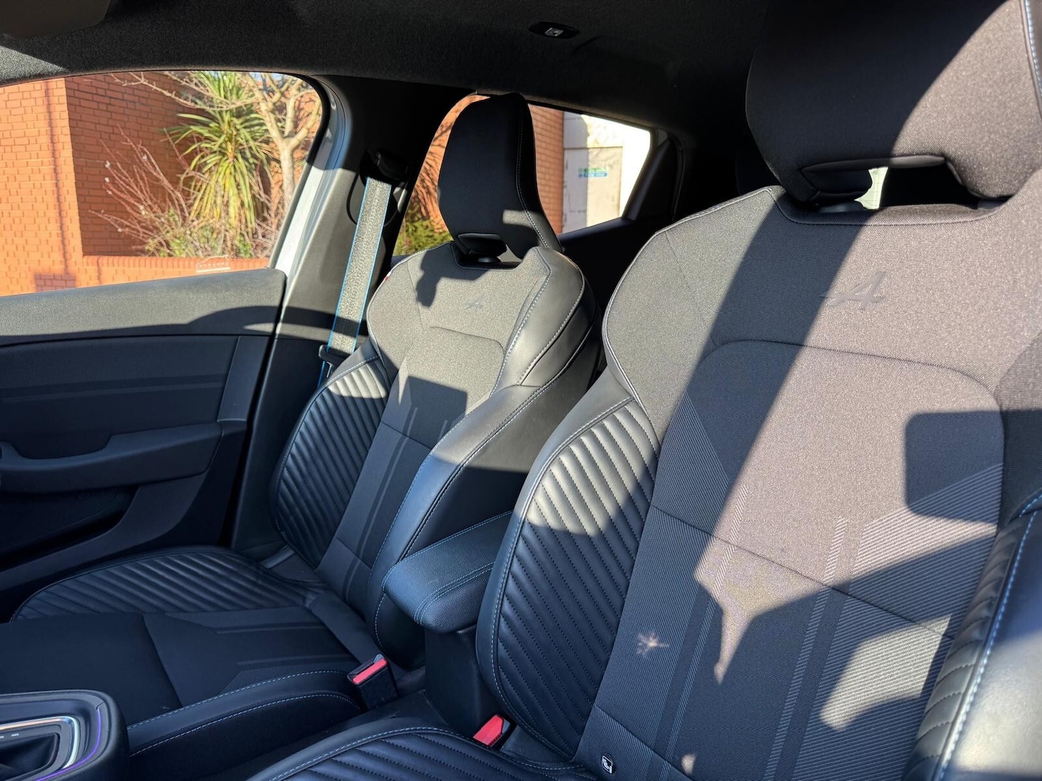 Used Renault Clio 2024 for sale - 77105911: Photo 26