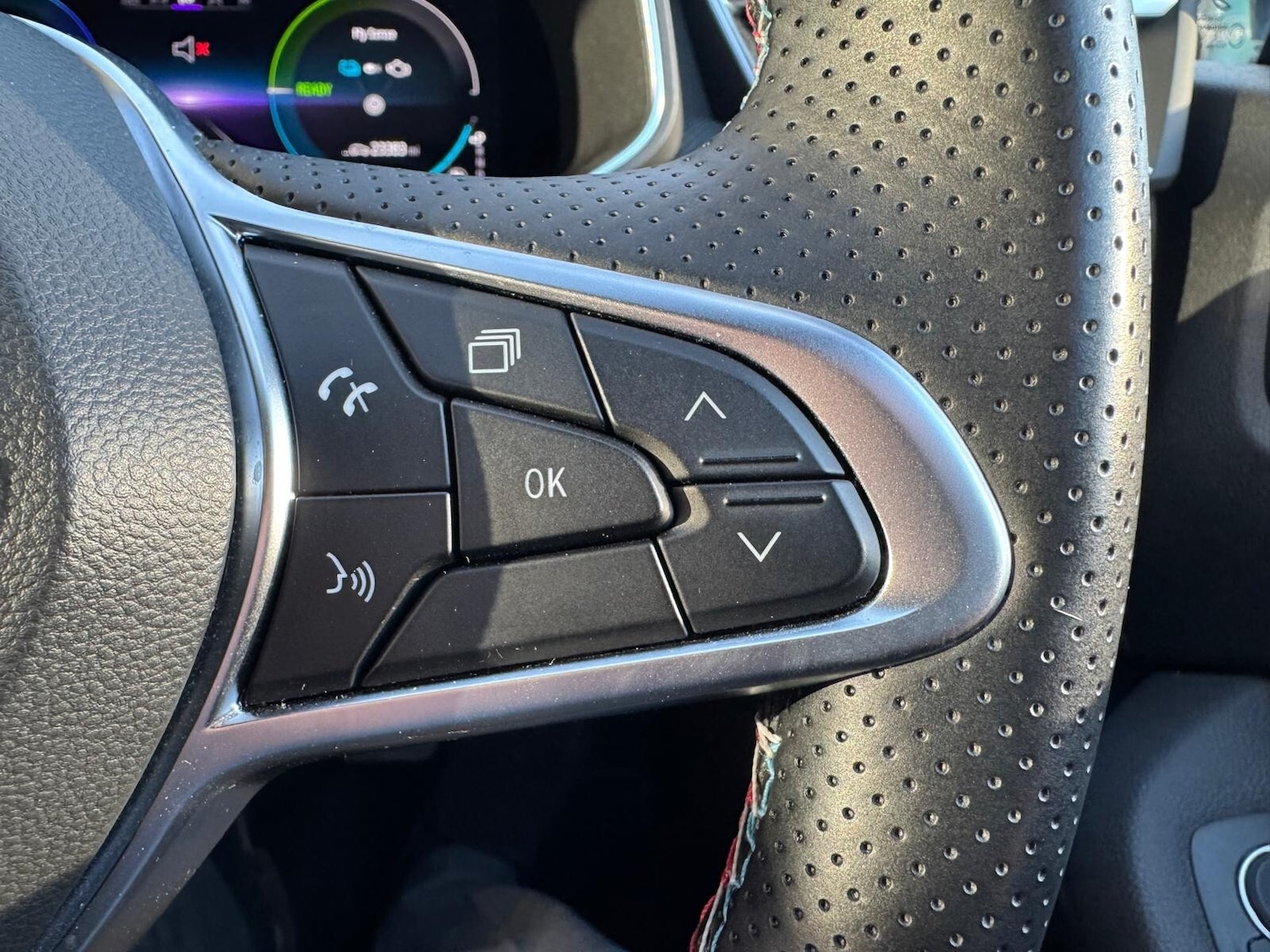 Used Renault Clio 2024 for sale - 77105911: Photo 29