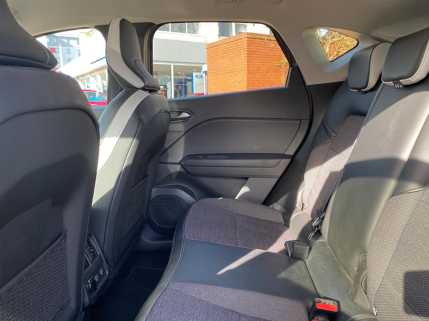 Used Renault Captur 2021 for sale - 77581410: Photo 27