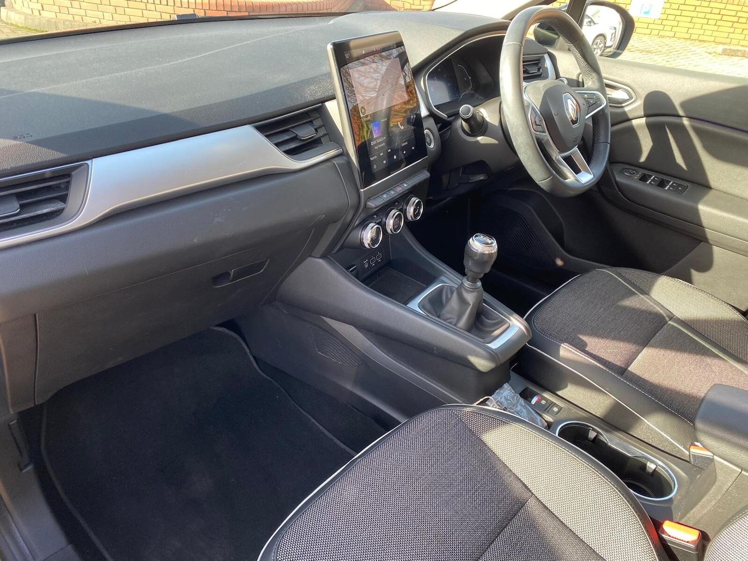 Used Renault Captur 2021 for sale - 77581410: Photo 28