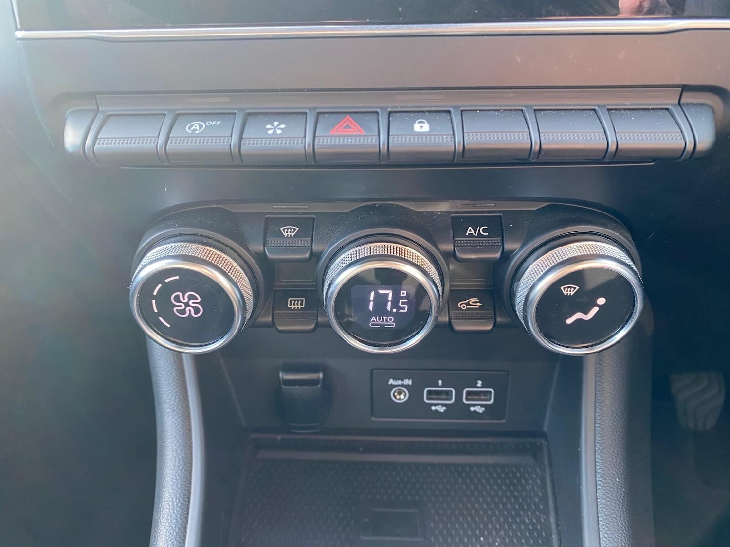 Used Renault Captur 2021 for sale - 77581410: Photo 38