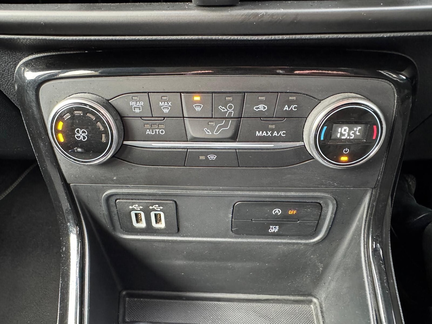 Used Ford Ecosport 2019 for sale - 77934275: Photo 41