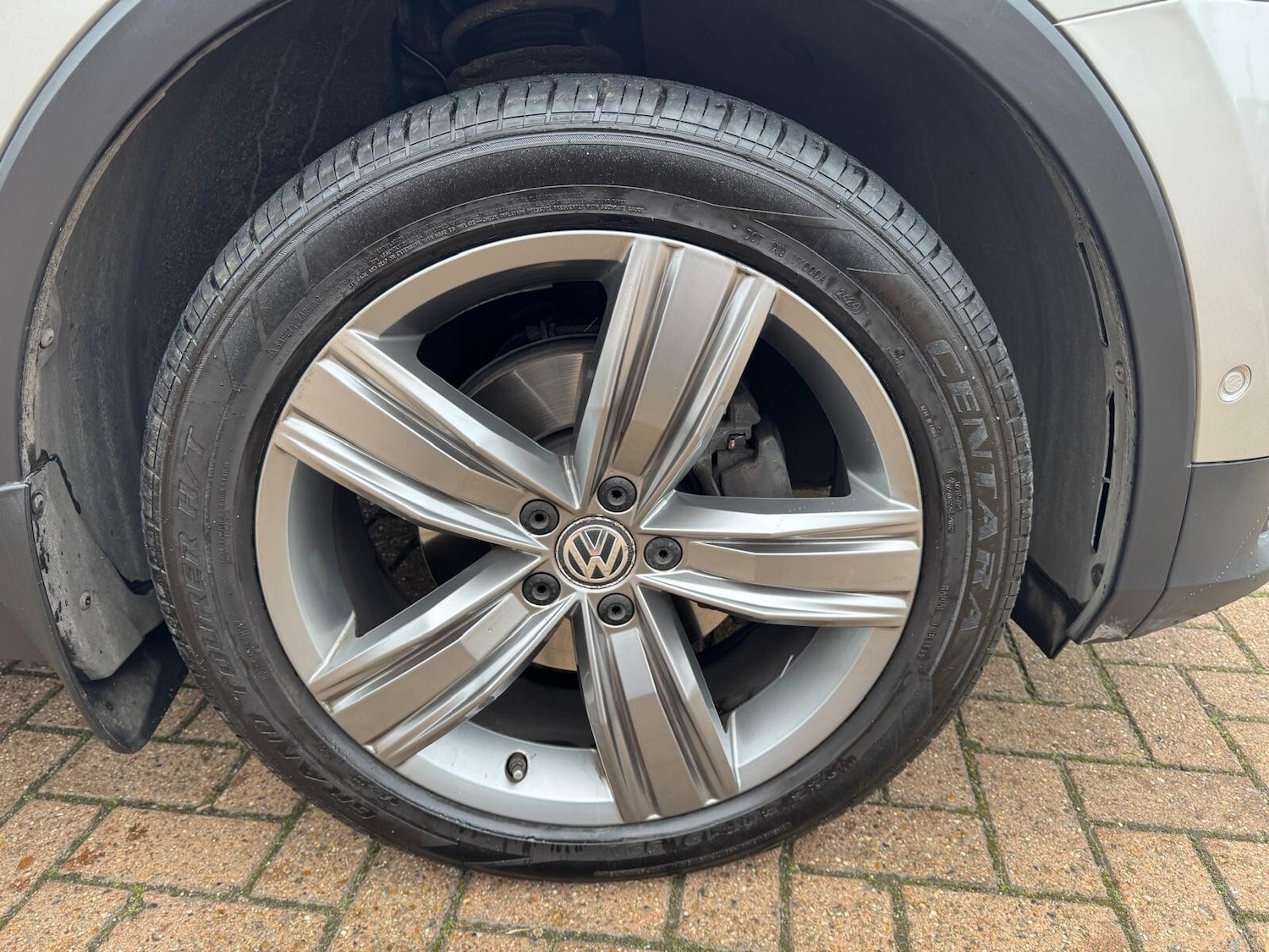 Used Volkswagen Tiguan 2016 for sale - 77099031: Photo 15