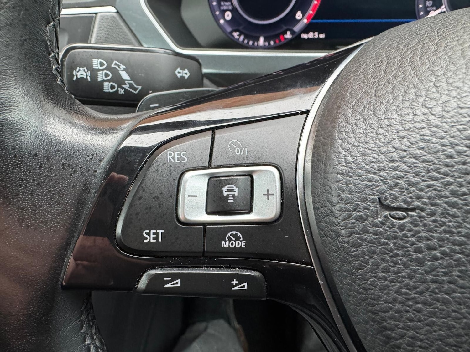 Used Volkswagen Tiguan 2016 for sale - 77099031: Photo 32