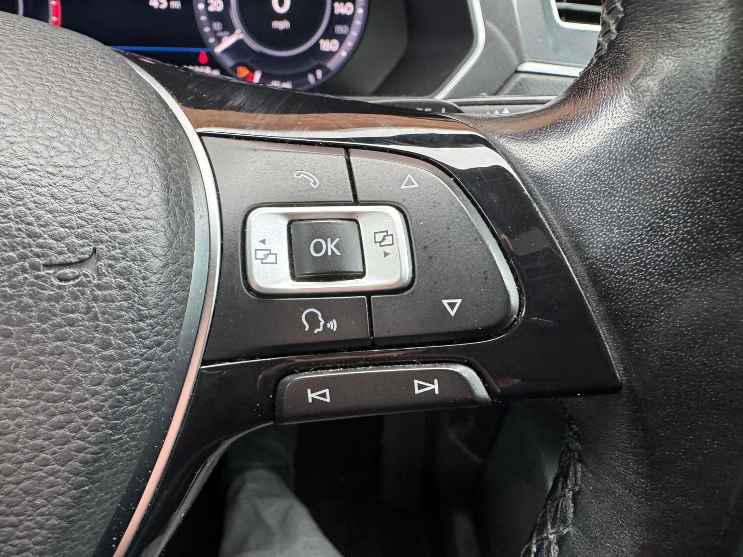 Used Volkswagen Tiguan 2016 for sale - 77099031: Photo 33