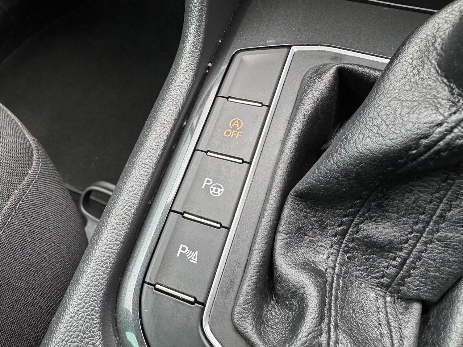 Used Volkswagen Tiguan 2016 for sale - 77099031: Photo 44