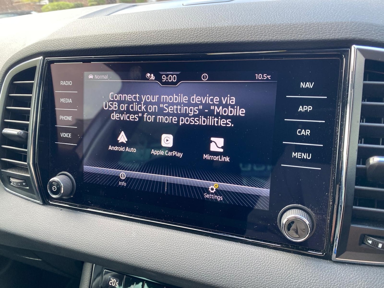 Used Skoda Karoq 2023 for sale - 78108740: Photo 35