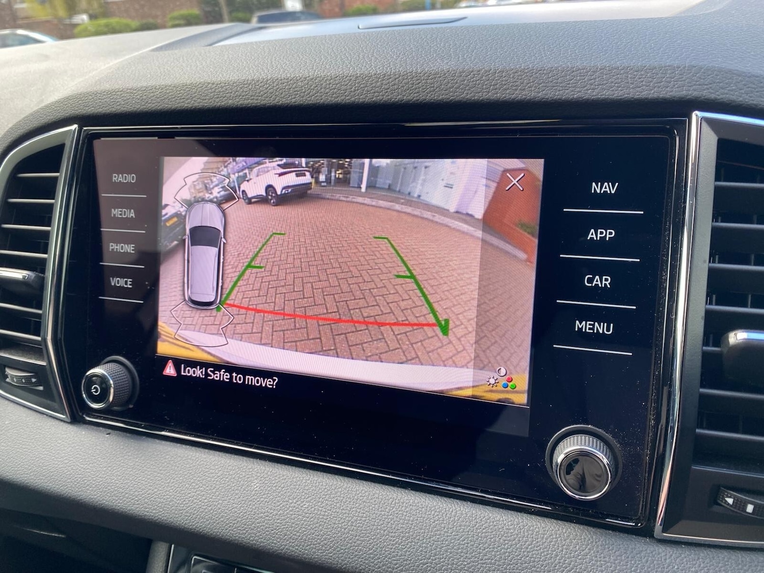 Used Skoda Karoq 2023 for sale - 78108740: Photo 36