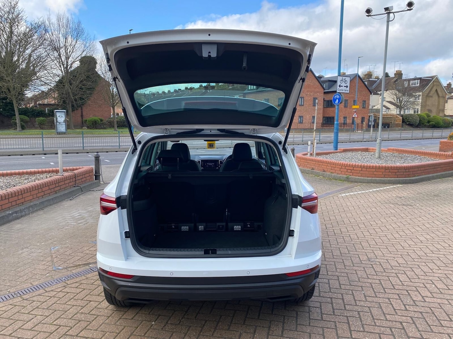 Used Skoda Karoq 2023 for sale - 78108740: Photo 5