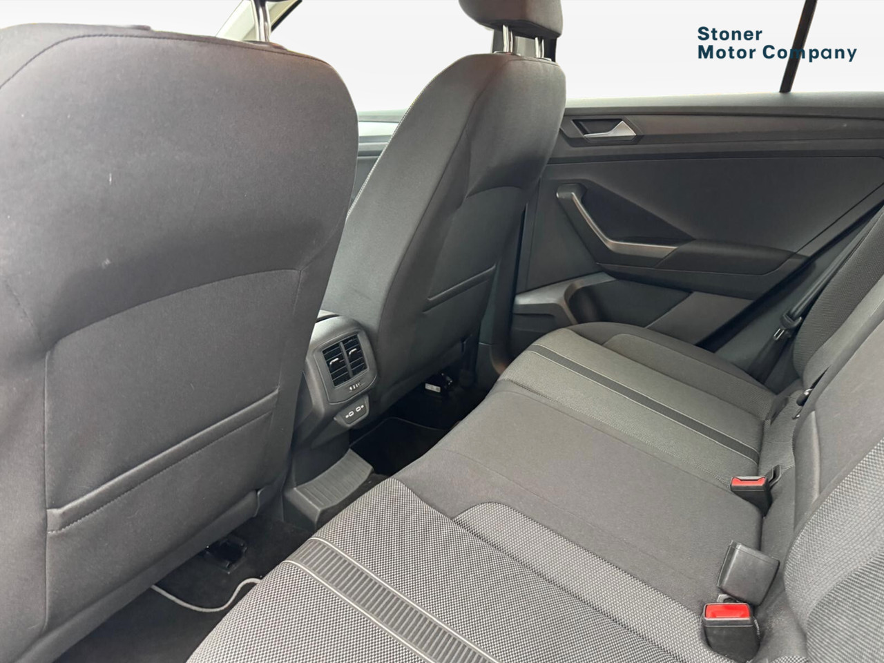 Used Volkswagen T-Roc 2024 for sale - 76871362: Photo 28