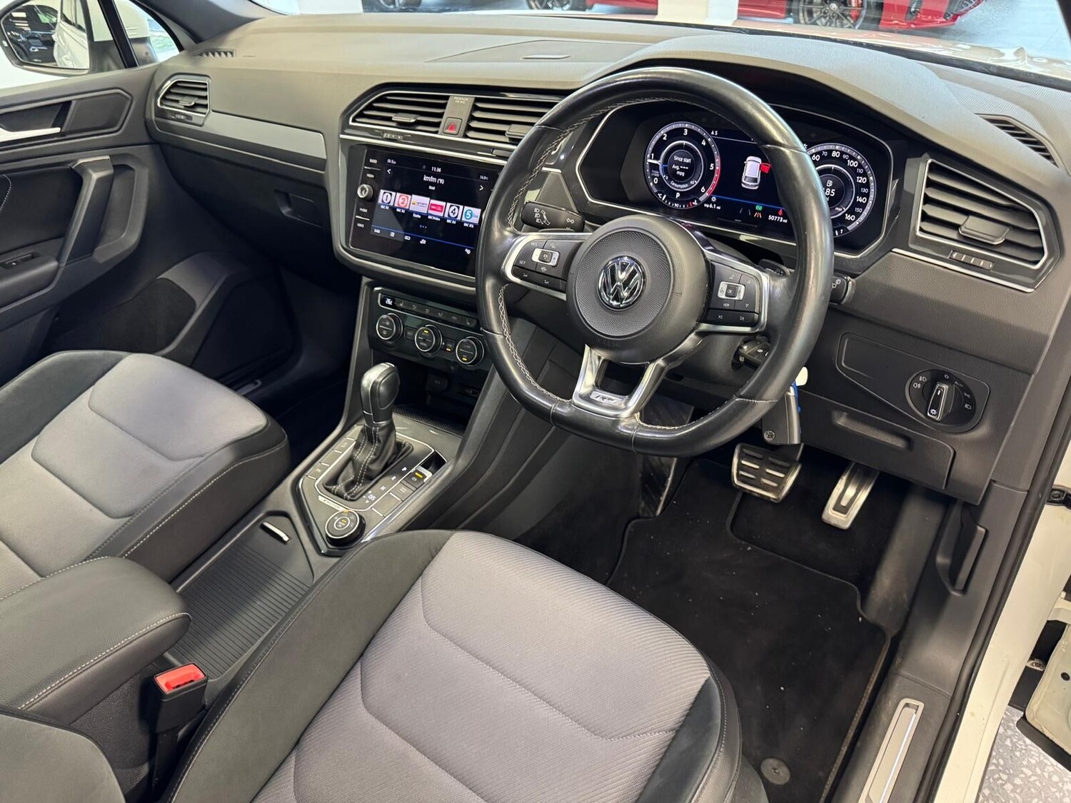 Used Volkswagen Tiguan 2018 for sale - 77911133: Photo 19