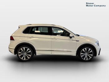 Used Volkswagen Tiguan 2018 for sale - 77911133: Photo