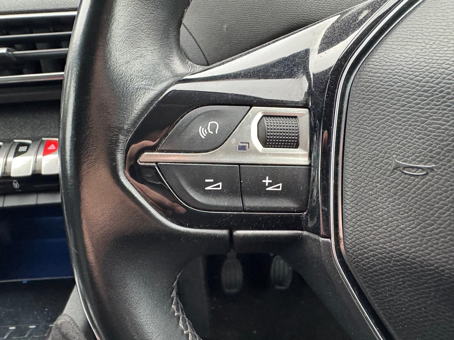 Used Peugeot 5008 2019 for sale - 77420436: Photo 33