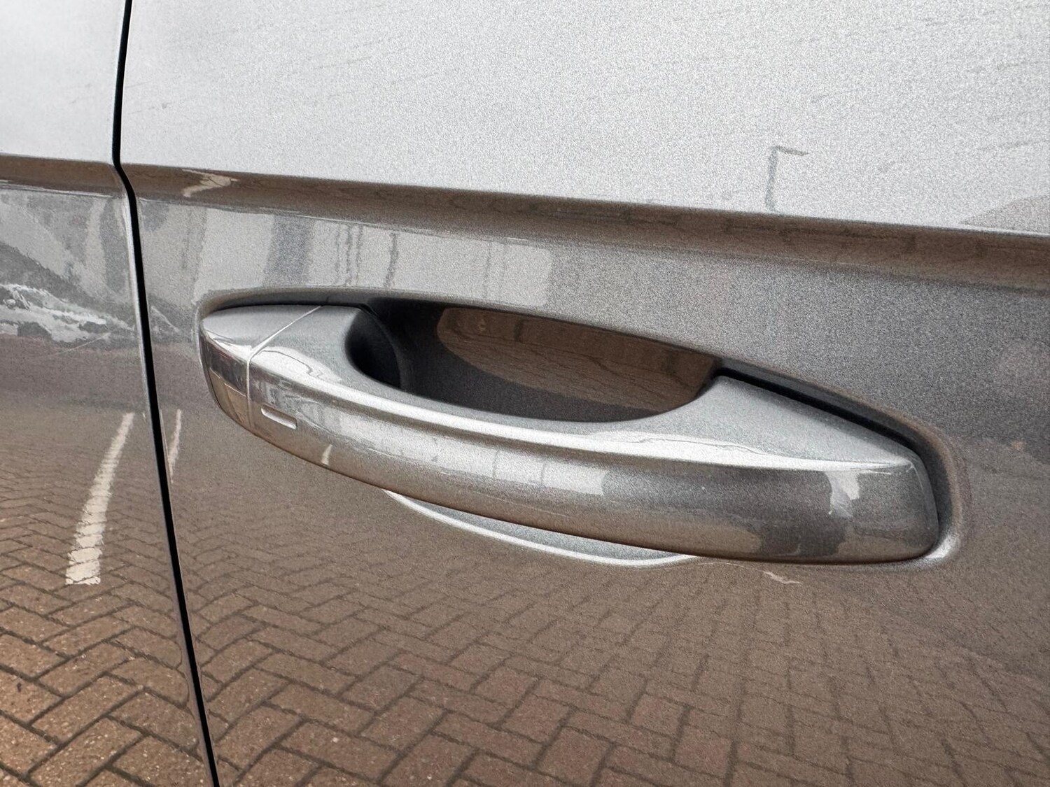 Used Volkswagen T-Roc 2024 for sale - 76840639: Photo 13