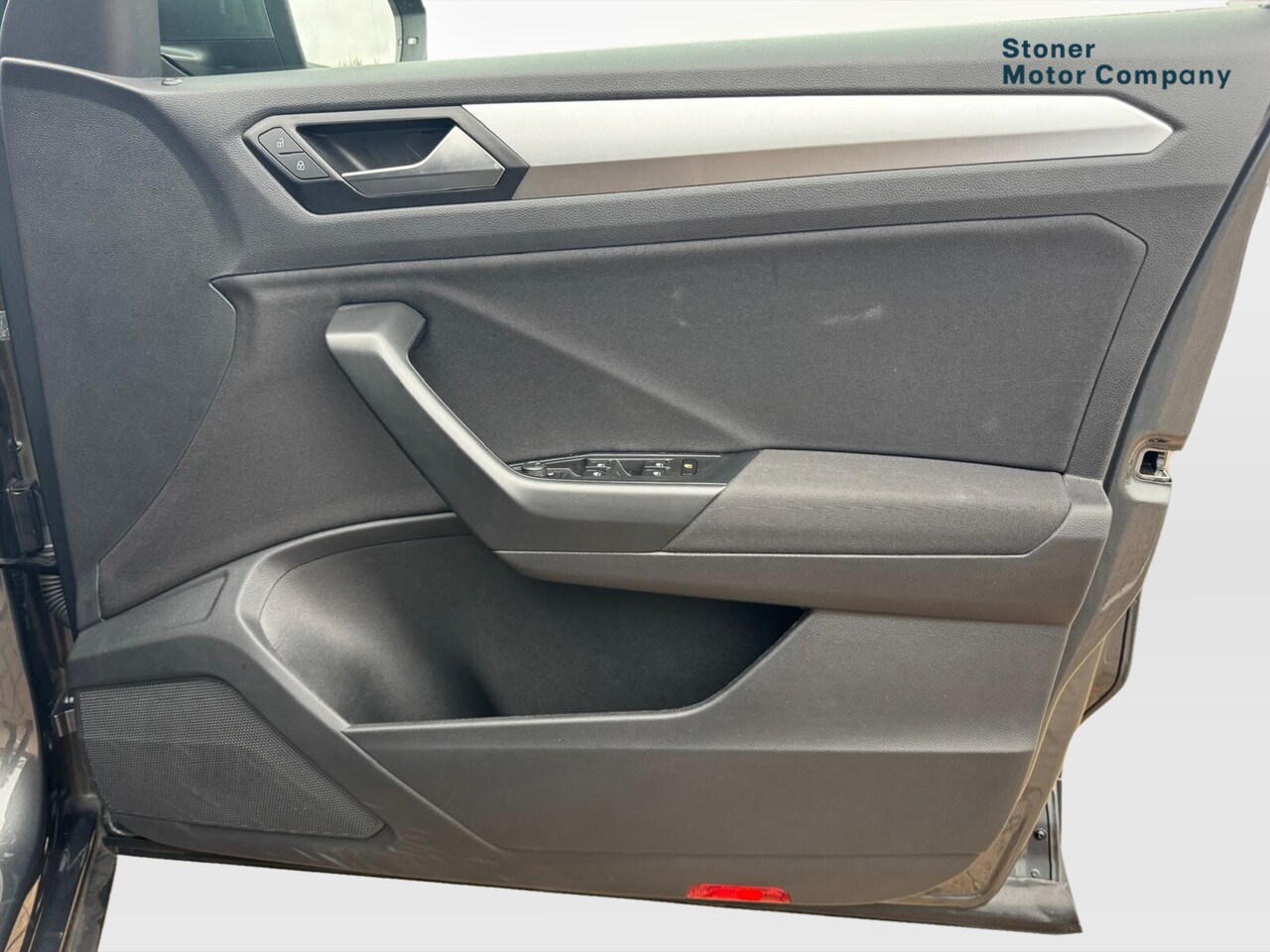 Used Volkswagen T-Roc 2024 for sale - 76840639: Photo 23