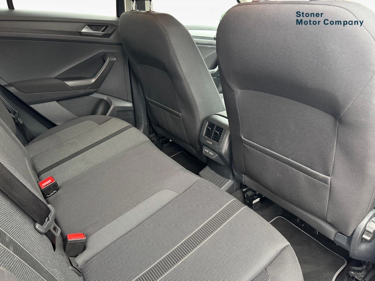 Used Volkswagen T-Roc 2024 for sale - 76840639: Photo 25