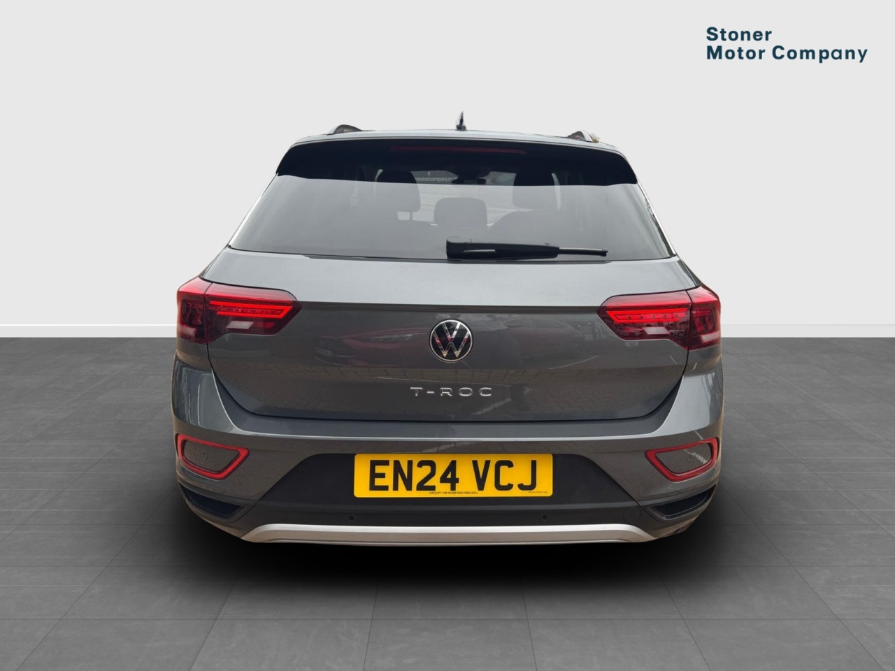 Used Volkswagen T-Roc 2024 for sale - 76840639: Photo 4