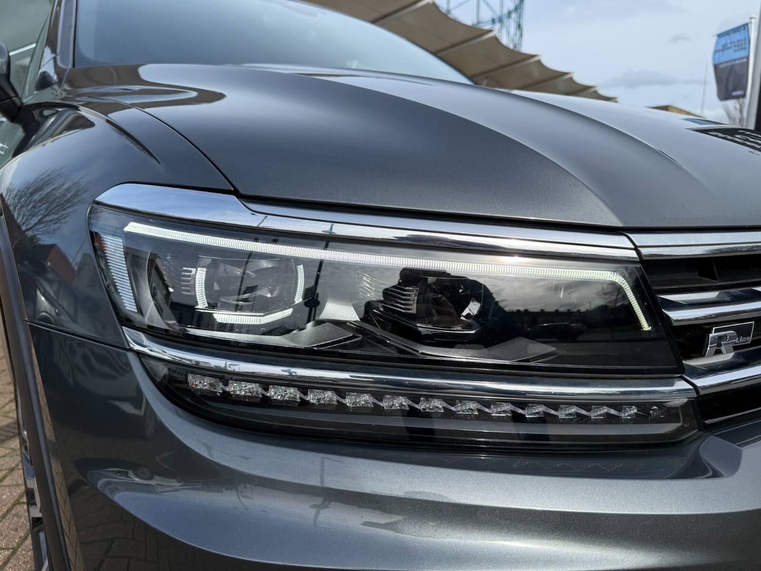 Used Volkswagen Tiguan 2019 for sale - 77950571: Photo 16