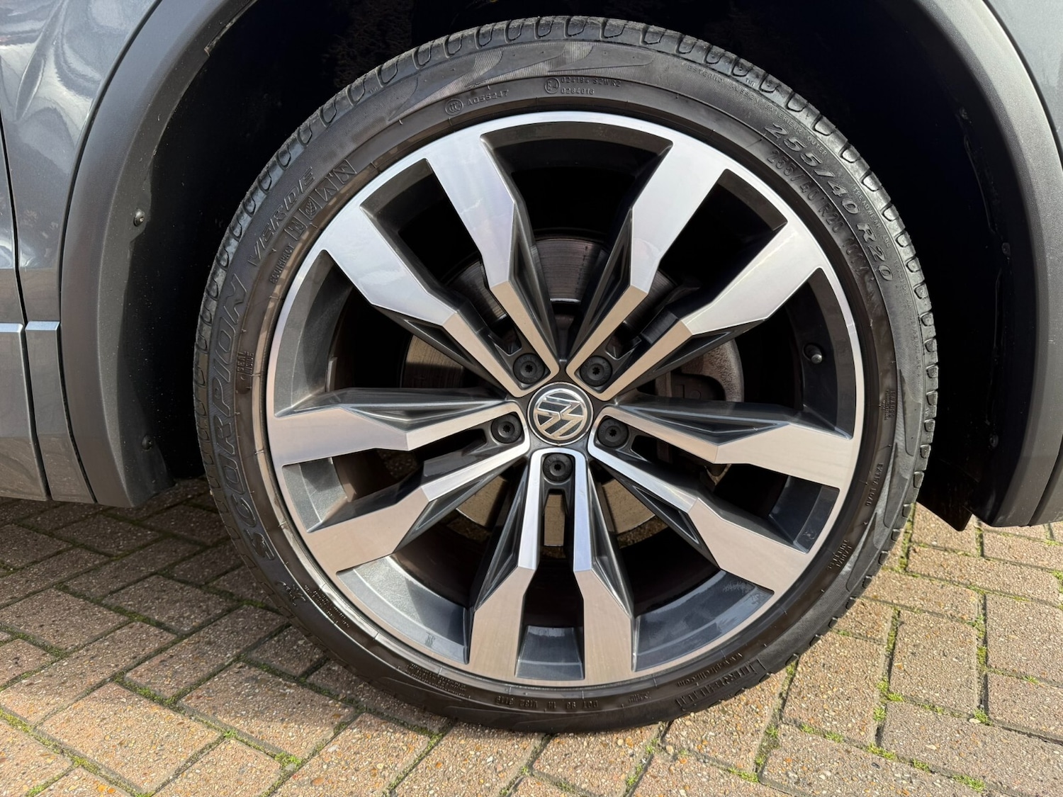 Used Volkswagen Tiguan 2019 for sale - 77950571: Photo 18