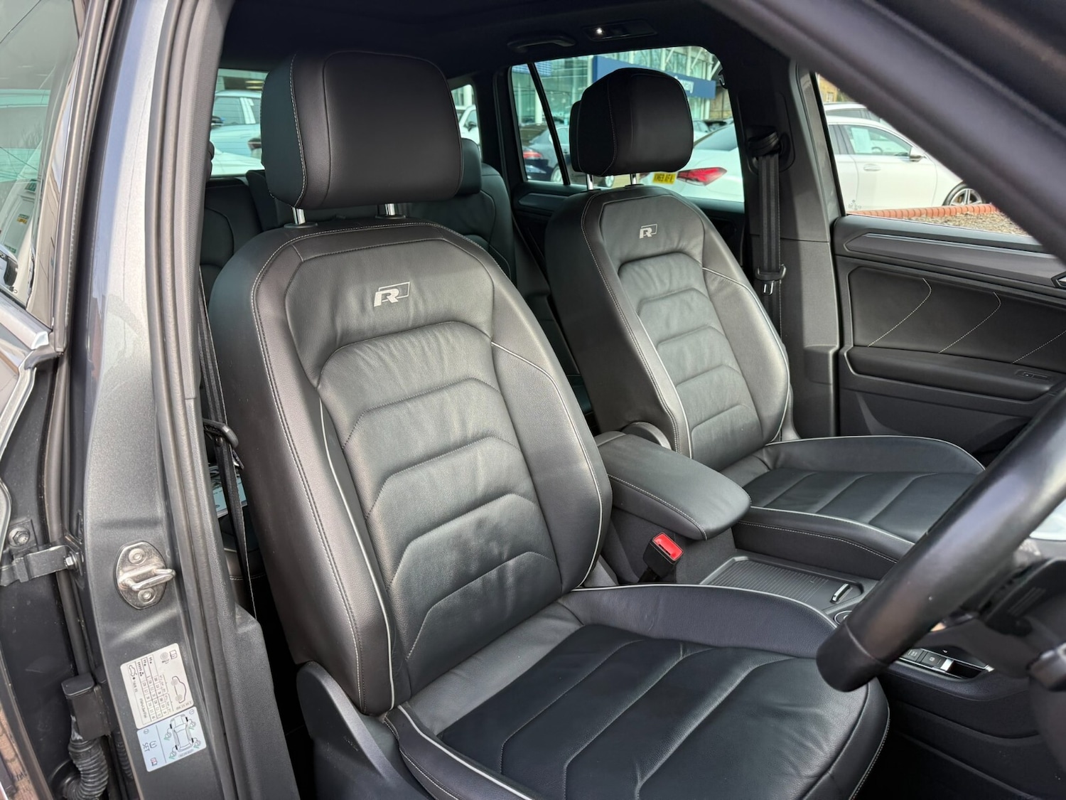 Used Volkswagen Tiguan 2019 for sale - 77950571: Photo 22