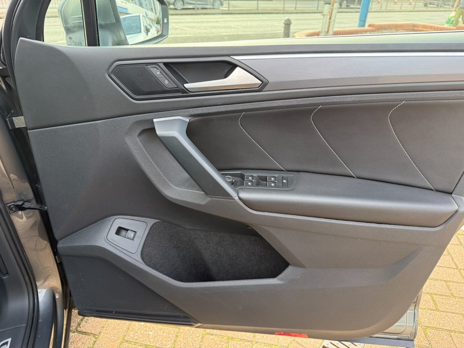 Used Volkswagen Tiguan 2019 for sale - 77950571: Photo 28