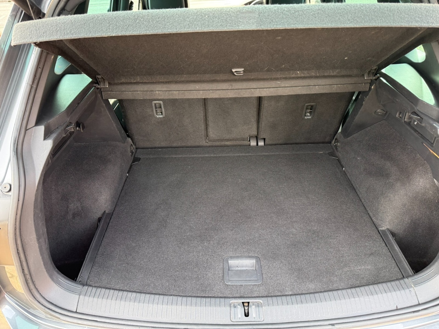 Used Volkswagen Tiguan 2019 for sale - 77950571: Photo 5