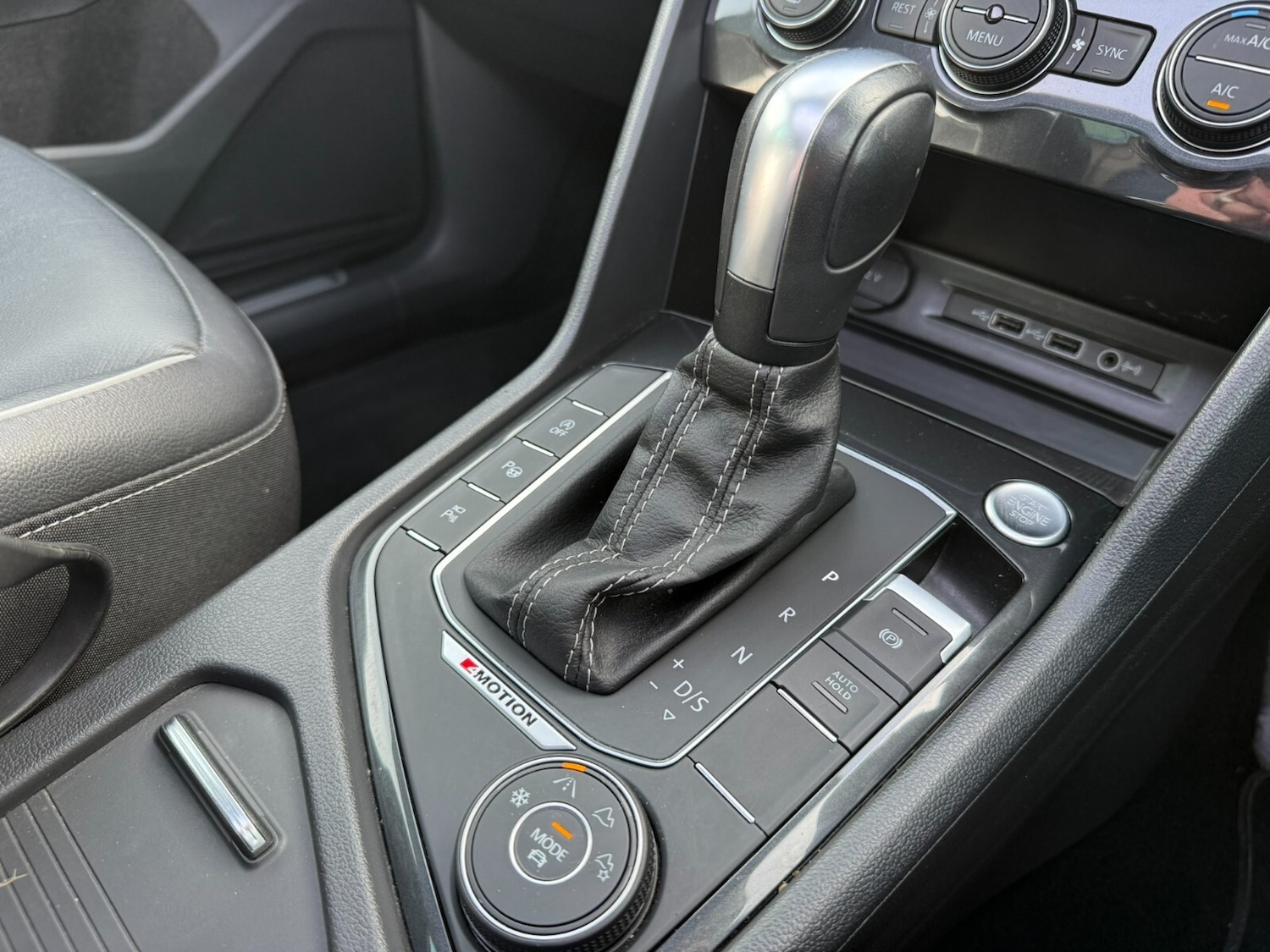 Used Volkswagen Tiguan 2019 for sale - 77950571: Photo 62