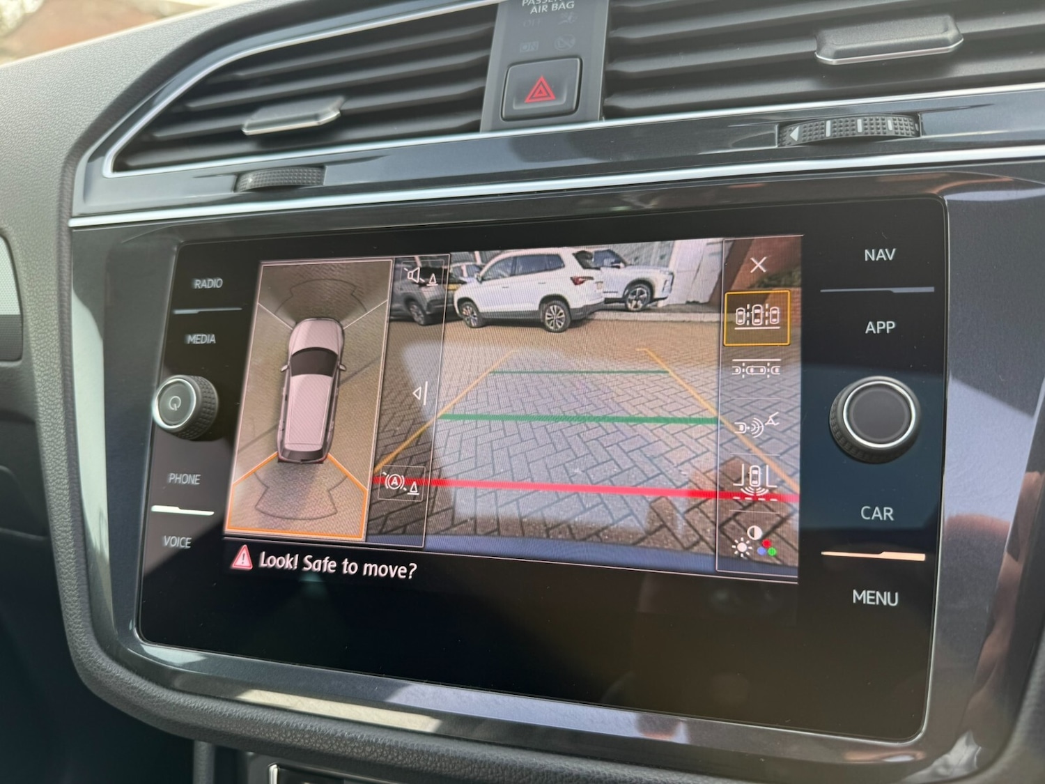 Used Volkswagen Tiguan 2019 for sale - 77950571: Photo 68