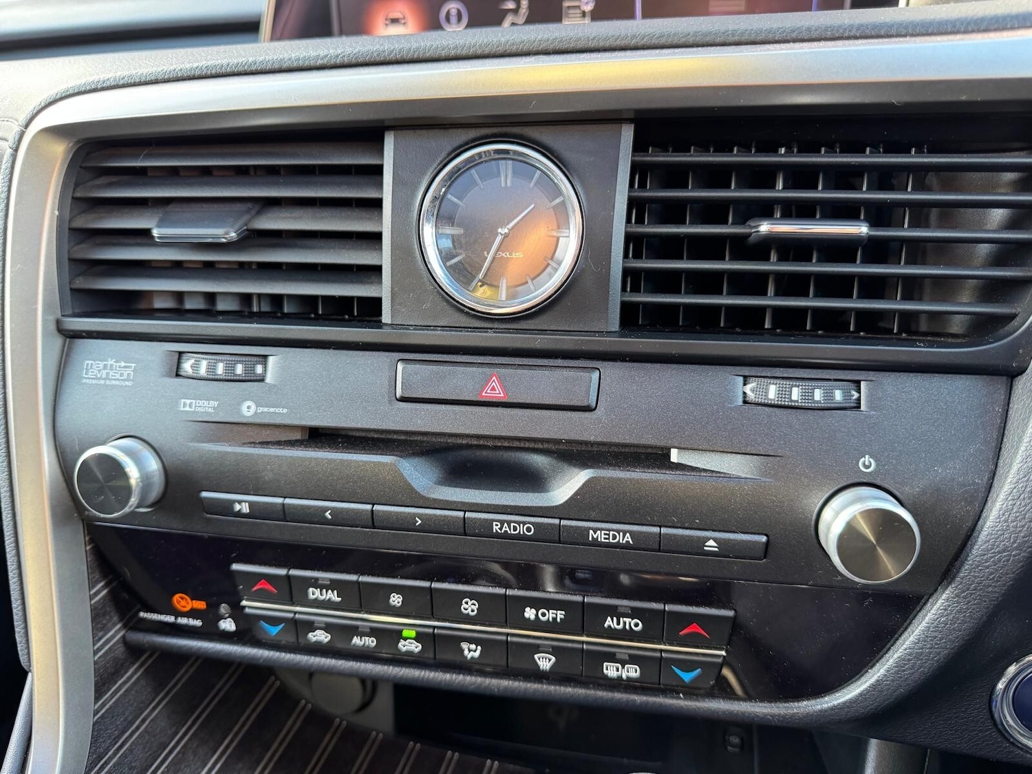 Used Lexus RX 2019 for sale - 76871553: Photo 60