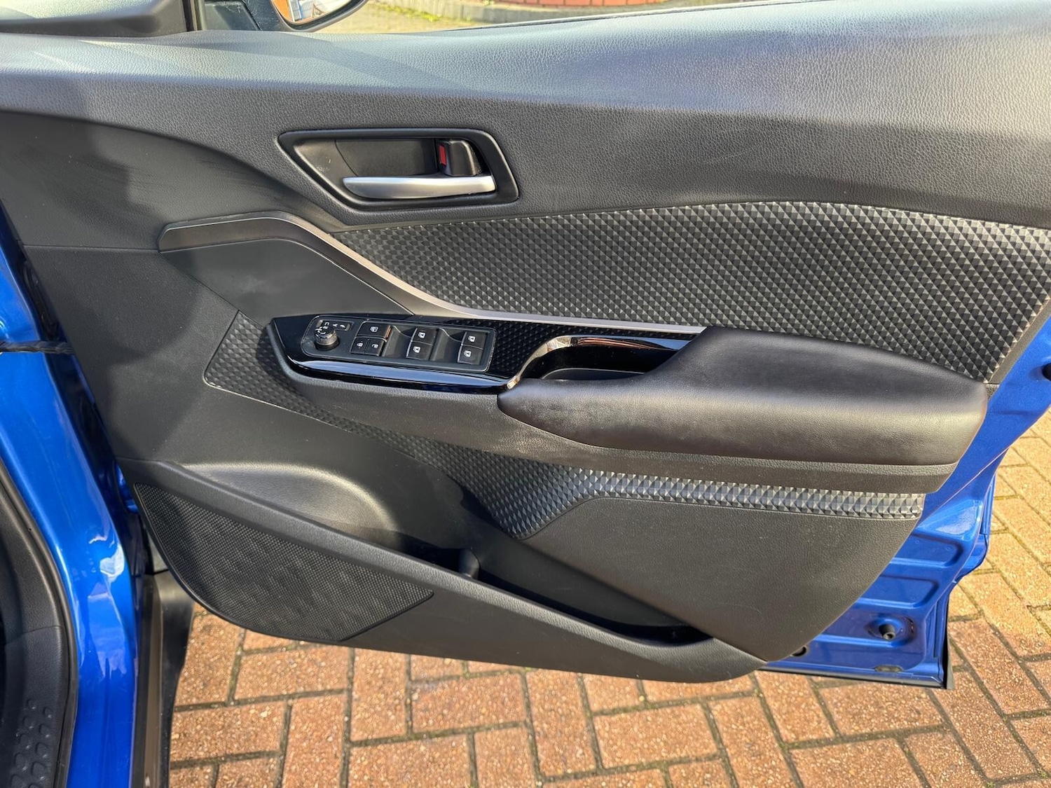 Used Toyota C-HR 2018 for sale - 77235501: Photo 20